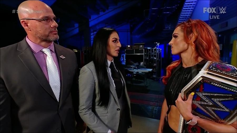 WWE_Friday_Night_SmackDown_2021_09_03_720p_HDTV_x264-NWCHD_mp4_002030296.jpg