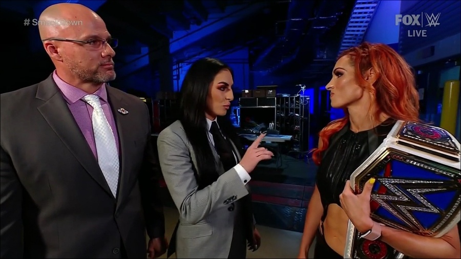 WWE_Friday_Night_SmackDown_2021_09_03_720p_HDTV_x264-NWCHD_mp4_002030830.jpg