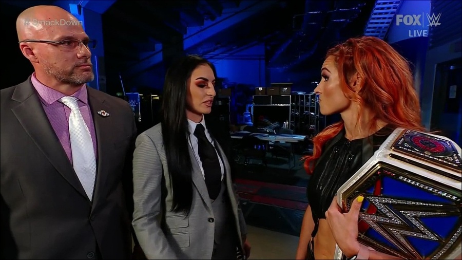 WWE_Friday_Night_SmackDown_2021_09_03_720p_HDTV_x264-NWCHD_mp4_002033933.jpg