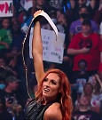 WWE_Friday_Night_SmackDown_2021_09_03_720p_HDTV_x264-NWCHD_mp4_001031697.jpg