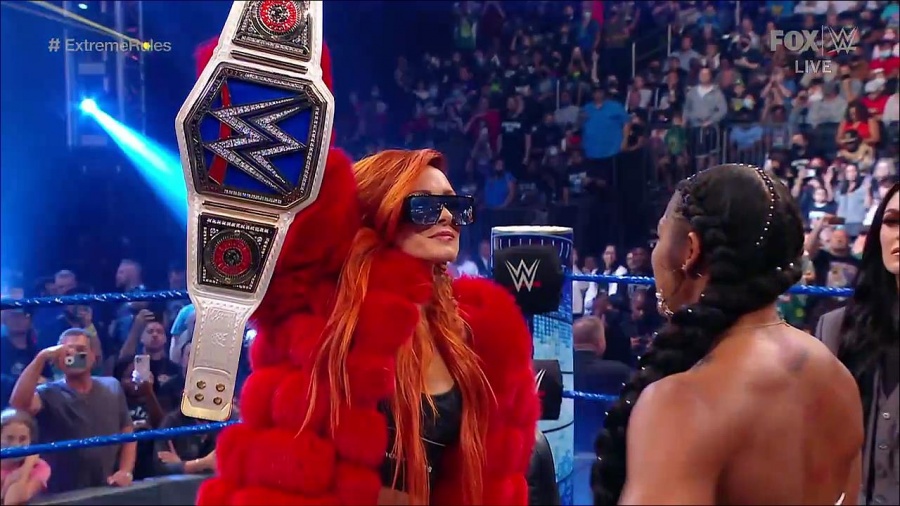WWE_SmackDown_2021_09_10_720p_WEB_h264-HEEL_mp4_002017298.jpg