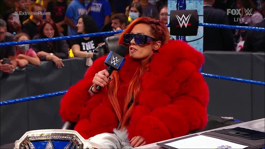 WWE_SmackDown_2021_09_10_720p_WEB_h264-HEEL_mp4_002049831.jpg