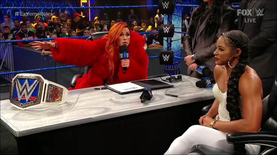 WWE_SmackDown_2021_09_10_720p_WEB_h264-HEEL_mp4_002086117.jpg