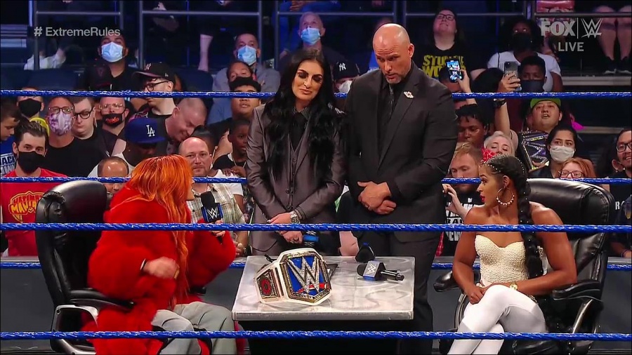 WWE_SmackDown_2021_09_10_720p_WEB_h264-HEEL_mp4_002111142.jpg