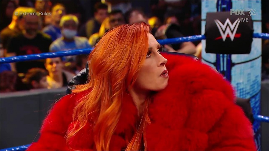 WWE_SmackDown_2021_09_10_720p_WEB_h264-HEEL_mp4_002133664.jpg