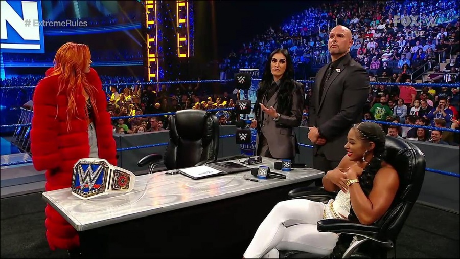 WWE_SmackDown_2021_09_10_720p_WEB_h264-HEEL_mp4_002227508.jpg