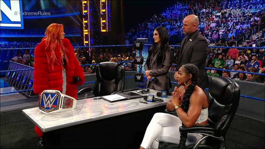 WWE_SmackDown_2021_09_10_720p_WEB_h264-HEEL_mp4_002236267.jpg