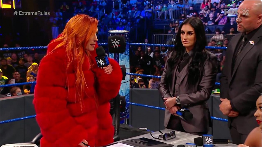 WWE_SmackDown_2021_09_10_720p_WEB_h264-HEEL_mp4_002242523.jpg