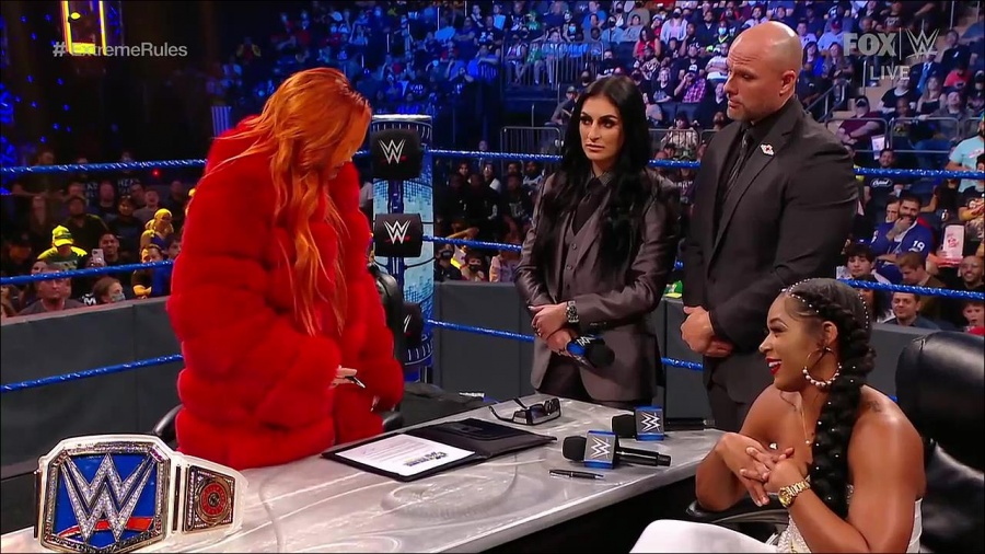 WWE_SmackDown_2021_09_10_720p_WEB_h264-HEEL_mp4_002245026.jpg