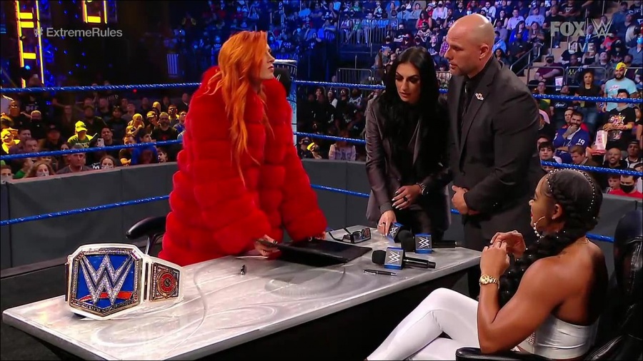 WWE_SmackDown_2021_09_10_720p_WEB_h264-HEEL_mp4_002250031.jpg