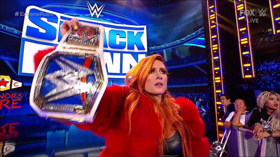WWE_SmackDown_2021_09_10_720p_WEB_h264-HEEL_mp4_002287568.jpg