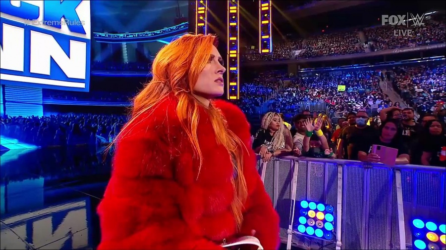 WWE_SmackDown_2021_09_10_720p_WEB_h264-HEEL_mp4_002290071.jpg