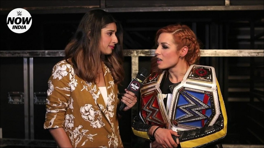 Becky_Lynch_wants_to_defend_the_RAW_and_Smackdown_Women_s_Titles_in_India_mp4_000044800.jpg