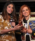 Becky_Lynch_wants_to_defend_the_RAW_and_Smackdown_Women_s_Titles_in_India_mp4_000108133.jpg