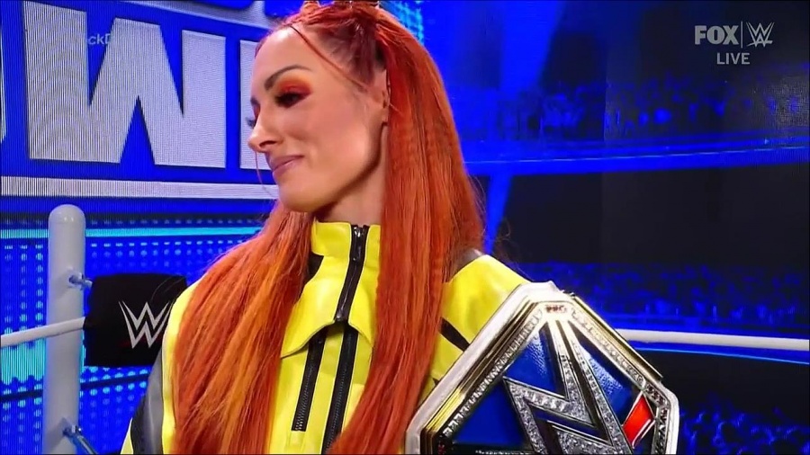 WWE_Friday_Night_SmackDown_2021_09_17_720p_HDTV_x264-NWCHD_mp4_003310788.jpg