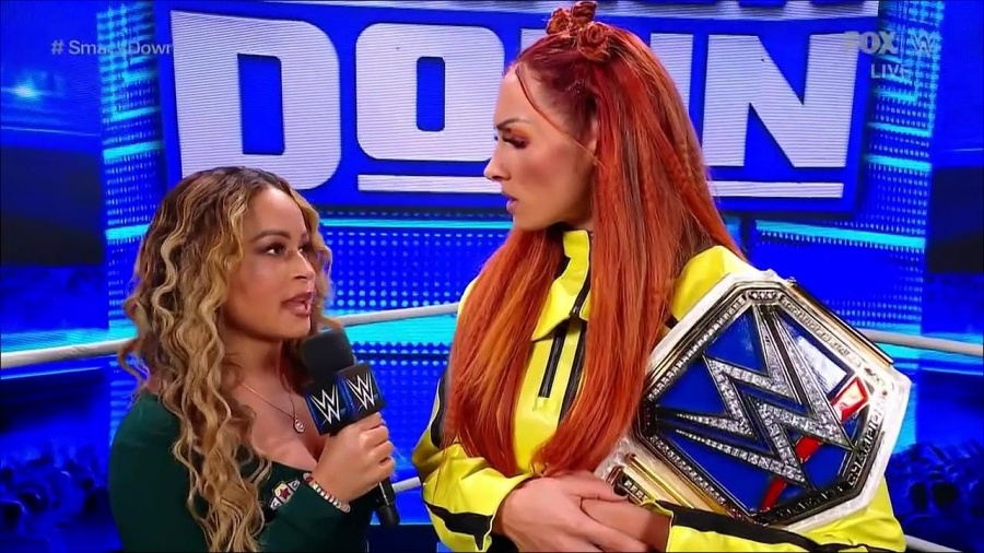WWE_Friday_Night_SmackDown_2021_09_17_720p_HDTV_x264-NWCHD_mp4_003318796.jpg