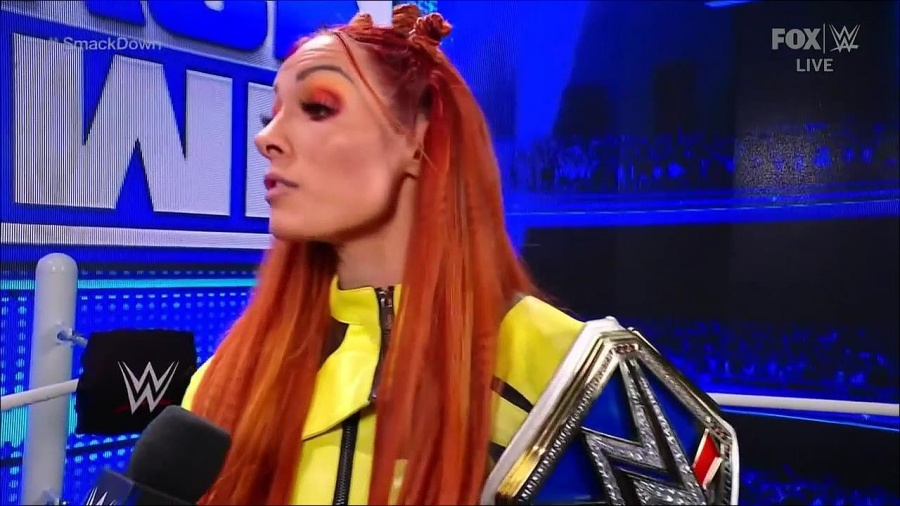 WWE_Friday_Night_SmackDown_2021_09_17_720p_HDTV_x264-NWCHD_mp4_003330808.jpg