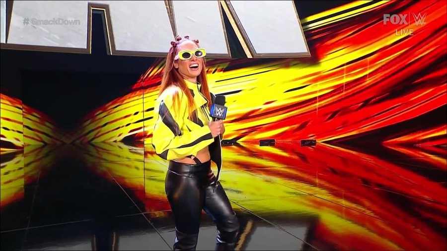 WWE_Friday_Night_SmackDown_2021_09_17_720p_HDTV_x264-NWCHD_mp4_004834087.jpg