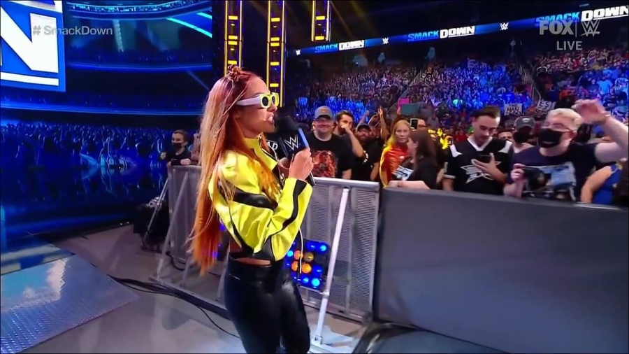 WWE_Friday_Night_SmackDown_2021_09_17_720p_HDTV_x264-NWCHD_mp4_004839692.jpg