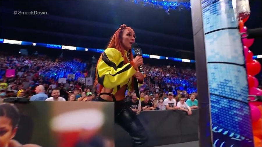 WWE_Friday_Night_SmackDown_2021_09_17_720p_HDTV_x264-NWCHD_mp4_004862115.jpg