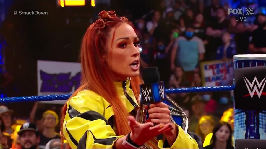 WWE_Friday_Night_SmackDown_2021_09_17_720p_HDTV_x264-NWCHD_mp4_004905358.jpg