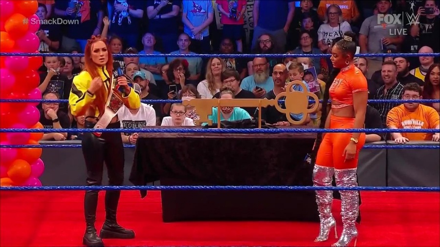 WWE_Friday_Night_SmackDown_2021_09_17_720p_HDTV_x264-NWCHD_mp4_004914967.jpg