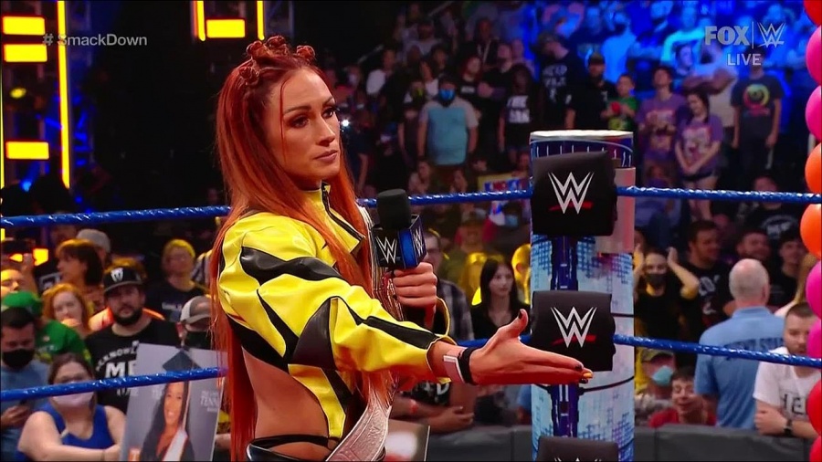 WWE_Friday_Night_SmackDown_2021_09_17_720p_HDTV_x264-NWCHD_mp4_004946199.jpg