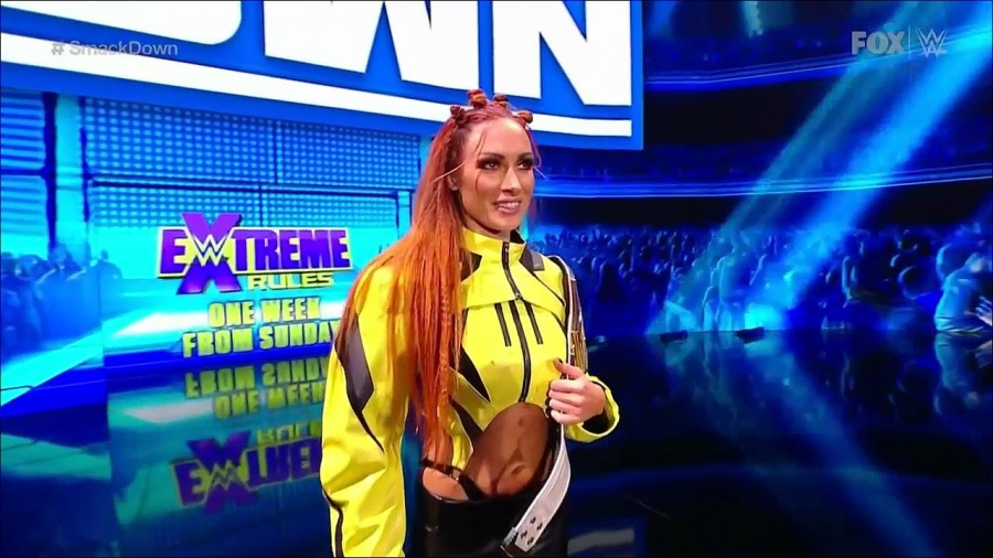 WWE_Friday_Night_SmackDown_2021_09_17_720p_HDTV_x264-NWCHD_mp4_005007860.jpg