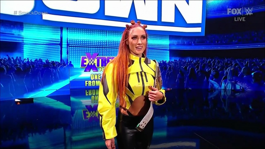 WWE_Friday_Night_SmackDown_2021_09_17_720p_HDTV_x264-NWCHD_mp4_005011864.jpg