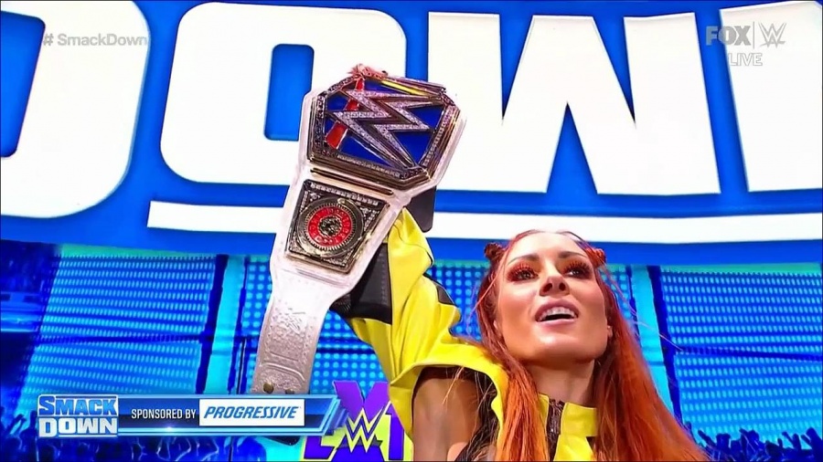 WWE_Friday_Night_SmackDown_2021_09_17_720p_HDTV_x264-NWCHD_mp4_005026279.jpg