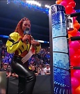 WWE_Friday_Night_SmackDown_2021_09_17_720p_HDTV_x264-NWCHD_mp4_004862915.jpg