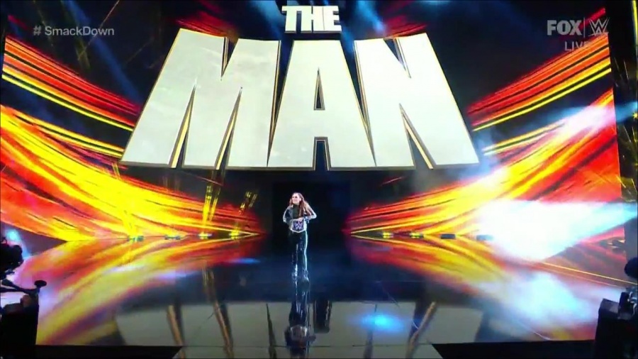 WWE_Friday_Night_SmackDown_2021_09_24_1080p_HDTV_x264-NWCHD_mp4_000068802.jpg