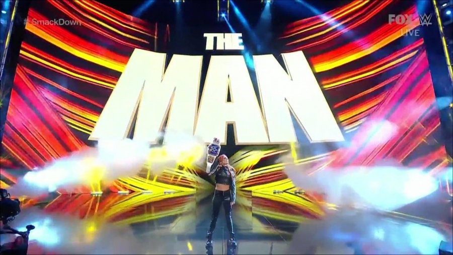 WWE_Friday_Night_SmackDown_2021_09_24_1080p_HDTV_x264-NWCHD_mp4_000073006.jpg