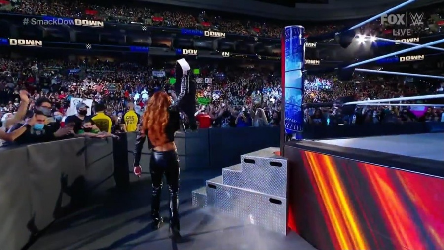 WWE_Friday_Night_SmackDown_2021_09_24_1080p_HDTV_x264-NWCHD_mp4_000090523.jpg