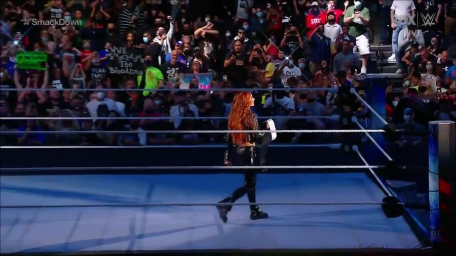 WWE_Friday_Night_SmackDown_2021_09_24_1080p_HDTV_x264-NWCHD_mp4_000109442.jpg