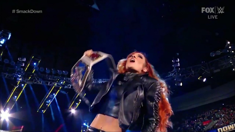 WWE_Friday_Night_SmackDown_2021_09_24_1080p_HDTV_x264-NWCHD_mp4_000115748.jpg