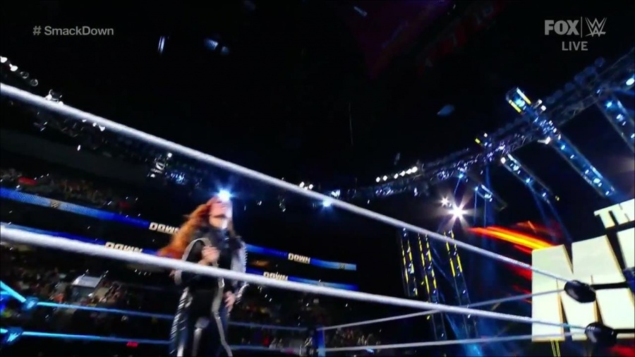 WWE_Friday_Night_SmackDown_2021_09_24_1080p_HDTV_x264-NWCHD_mp4_000124858.jpg