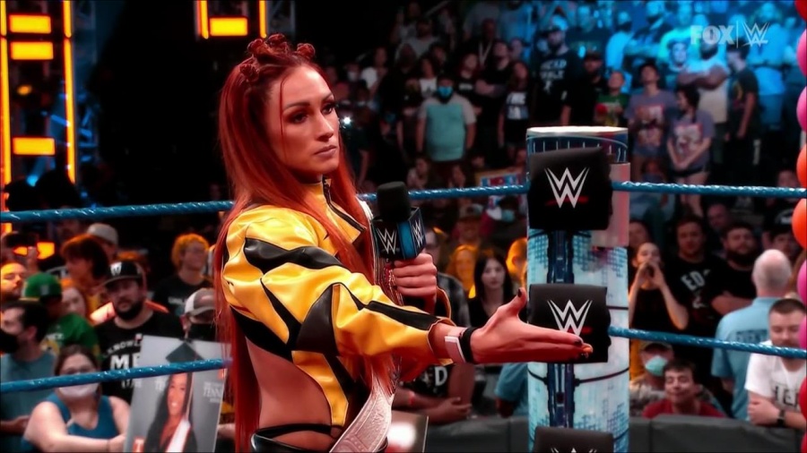 WWE_Friday_Night_SmackDown_2021_09_24_1080p_HDTV_x264-NWCHD_mp4_000224324.jpg
