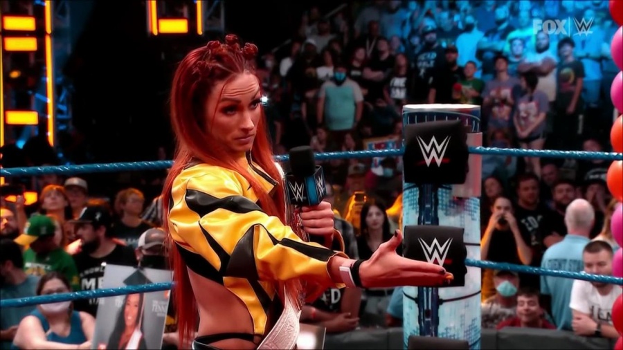WWE_Friday_Night_SmackDown_2021_09_24_1080p_HDTV_x264-NWCHD_mp4_000227827.jpg
