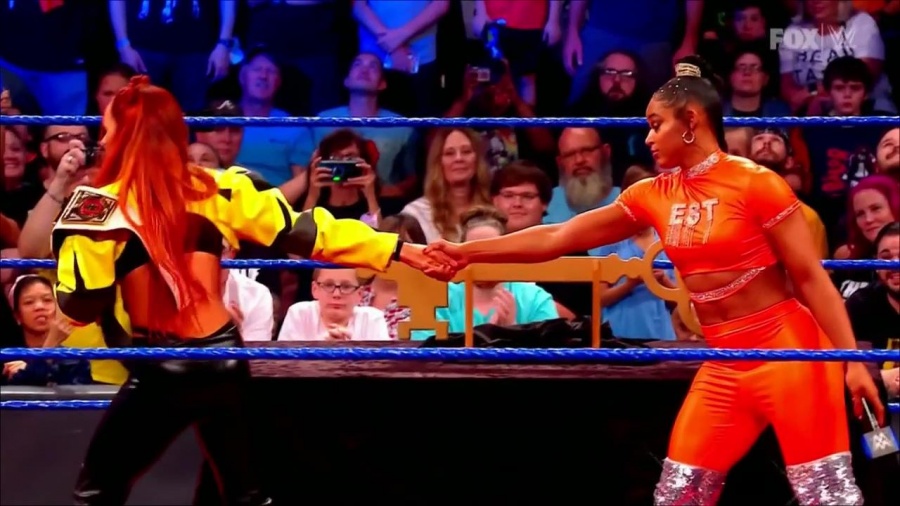 WWE_Friday_Night_SmackDown_2021_09_24_1080p_HDTV_x264-NWCHD_mp4_000238338.jpg