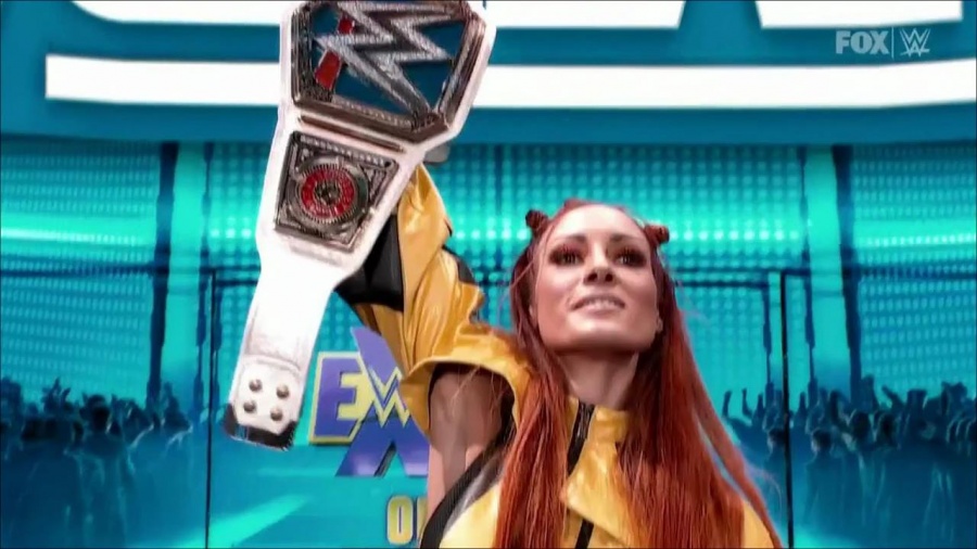 WWE_Friday_Night_SmackDown_2021_09_24_1080p_HDTV_x264-NWCHD_mp4_000256556.jpg