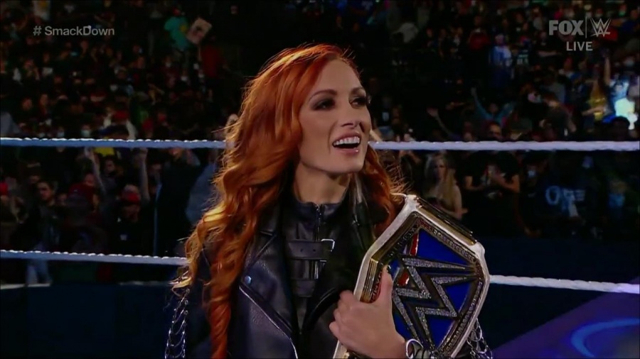 WWE_Friday_Night_SmackDown_2021_09_24_1080p_HDTV_x264-NWCHD_mp4_000269869.jpg