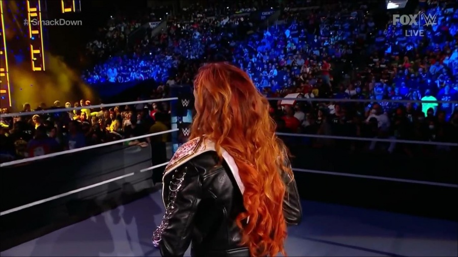 WWE_Friday_Night_SmackDown_2021_09_24_1080p_HDTV_x264-NWCHD_mp4_000290890.jpg