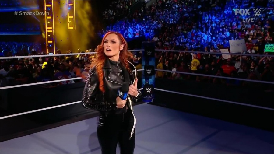 WWE_Friday_Night_SmackDown_2021_09_24_1080p_HDTV_x264-NWCHD_mp4_000297897.jpg