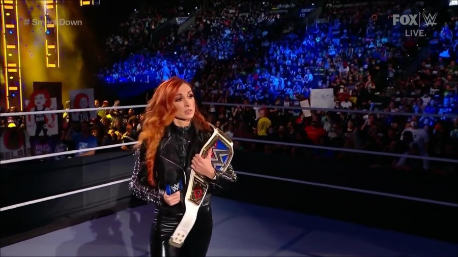 WWE_Friday_Night_SmackDown_2021_09_24_1080p_HDTV_x264-NWCHD_mp4_000299999.jpg