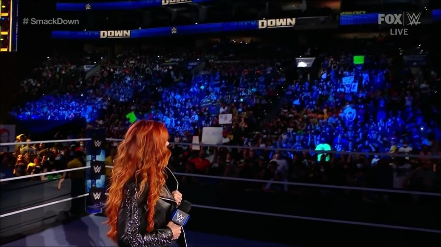WWE_Friday_Night_SmackDown_2021_09_24_1080p_HDTV_x264-NWCHD_mp4_000302101.jpg
