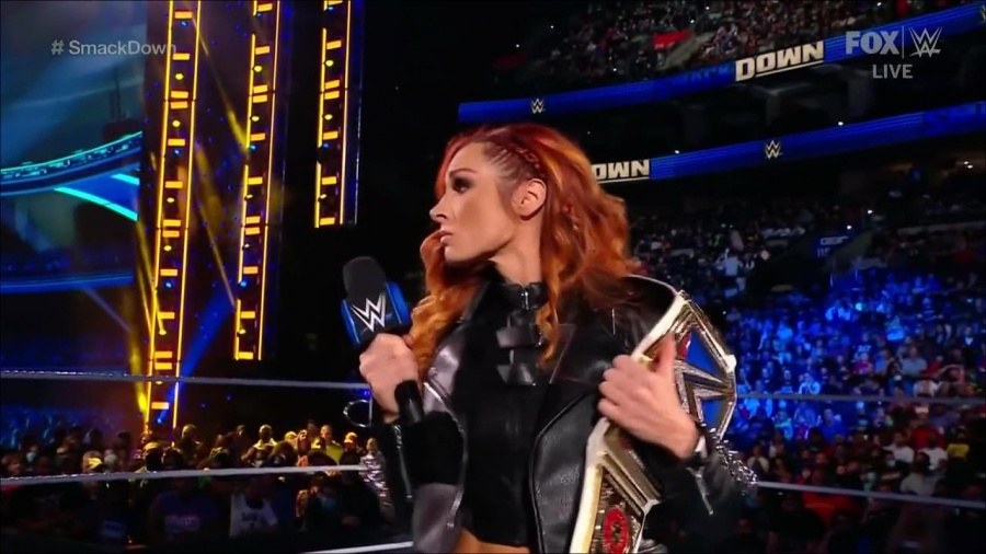 WWE_Friday_Night_SmackDown_2021_09_24_1080p_HDTV_x264-NWCHD_mp4_000332932.jpg
