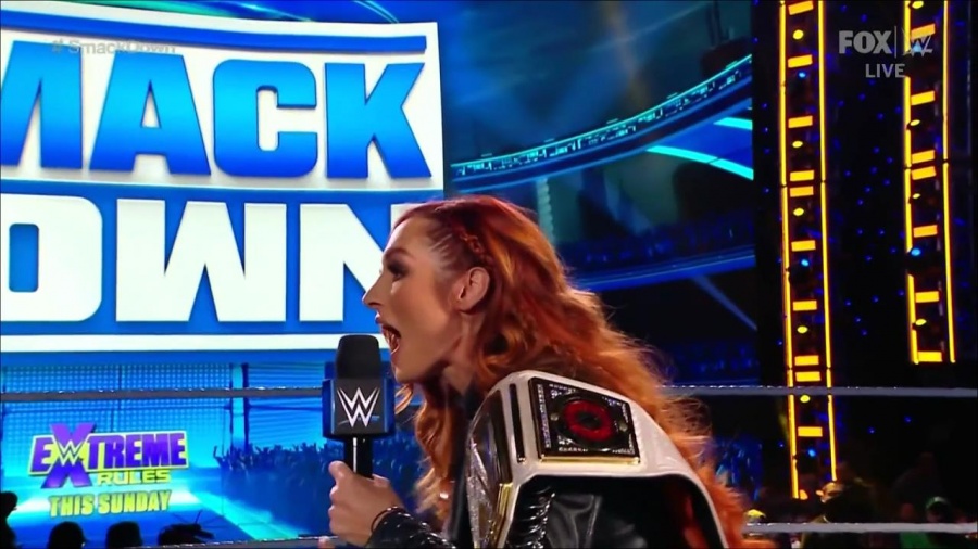 WWE_Friday_Night_SmackDown_2021_09_24_1080p_HDTV_x264-NWCHD_mp4_000438738.jpg