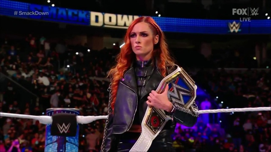 WWE_Friday_Night_SmackDown_2021_09_24_1080p_HDTV_x264-NWCHD_mp4_000469902.jpg