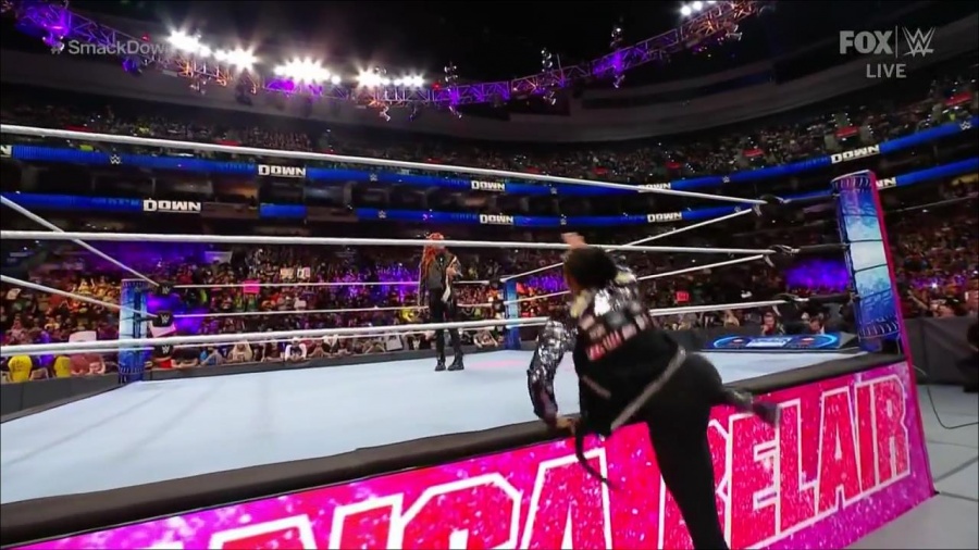 WWE_Friday_Night_SmackDown_2021_09_24_1080p_HDTV_x264-NWCHD_mp4_000474807.jpg